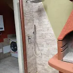 ヴィラ La Casa Dei Poeti ヴィッラシミーウス
