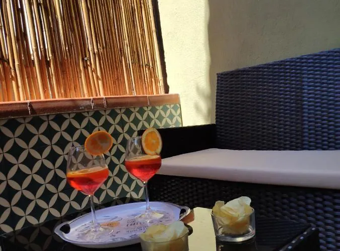 فيلة La Casa Dei Poeti