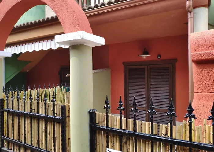 La Casa Dei Poeti Вілла Віллазімьюс