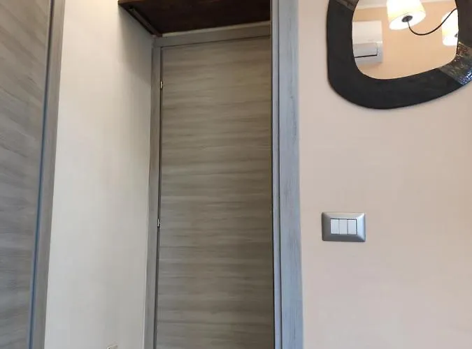 La Casa Dei Poeti * Віллазімьюс