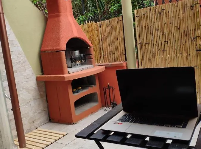 La Casa Dei Poeti Вілла *